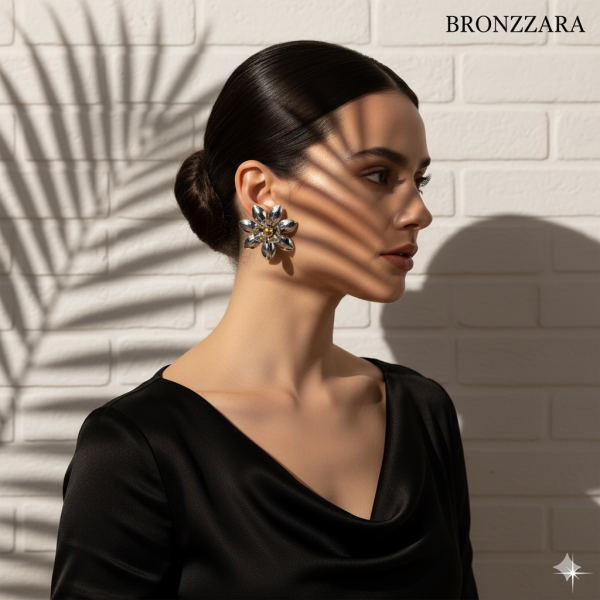 ÇİFT RENK ÇİÇEK FİGÜR ÇELİK KÜPE