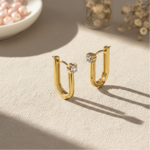 TEK TAŞ U HALKA KÜPE