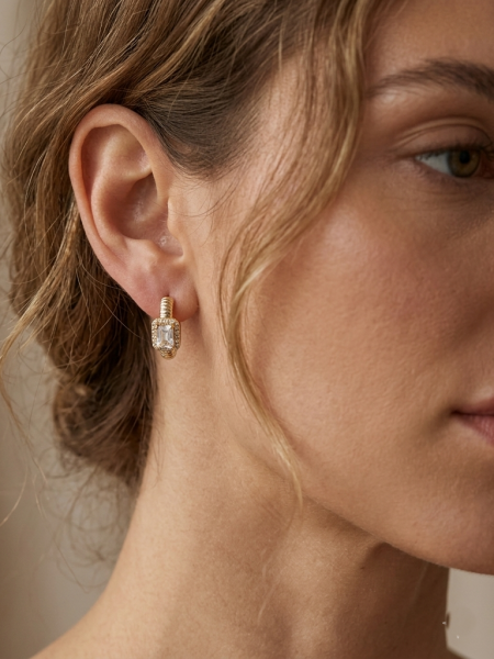 BAGET TAŞLI HALKA KÜPE