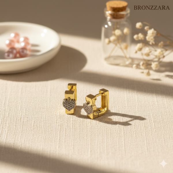 KARE KALIN KALP DETAY HALKA KÜPE