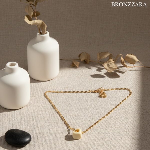 SEDEF TAŞLI NOSTALJİ KOLYE