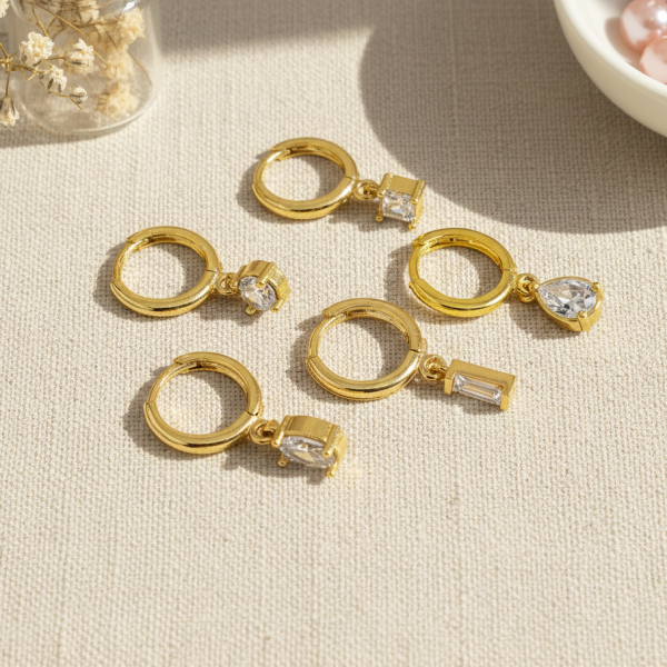 5 Lİ KADIN HALKA KÜPE SETİ