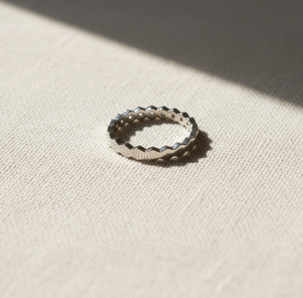 Hexagon Glow Kadın Yüzük